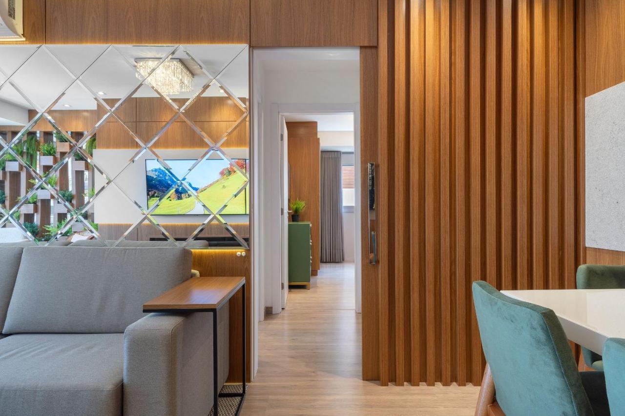 Vita Boulevard Luxo 2 Suites By Achei กรามาโด ภายนอก รูปภาพ