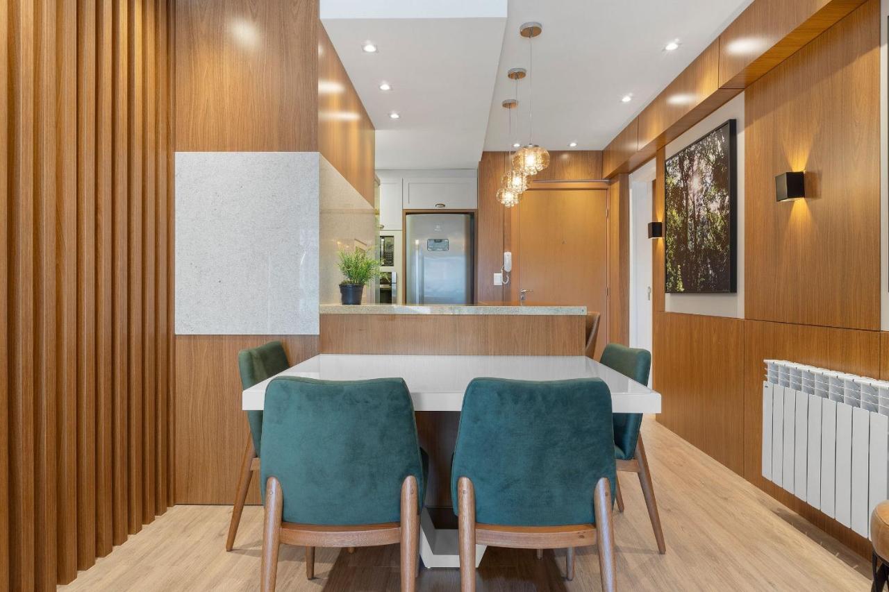 Vita Boulevard Luxo 2 Suites By Achei กรามาโด ภายนอก รูปภาพ