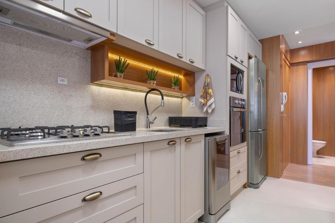 Vita Boulevard Luxo 2 Suites By Achei กรามาโด ภายนอก รูปภาพ